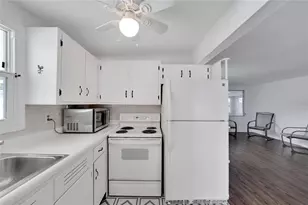12093 104th Ln, Largo, FL 33773 - Photo 13