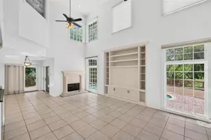 1100 Tortuga Cir NE, Saint Petersburg, FL 33702 - Photo 17