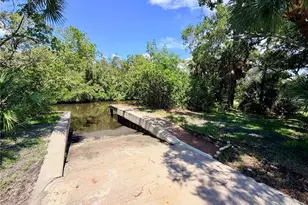 1100 Tortuga Cir NE, Saint Petersburg, FL 33702 - Photo 59