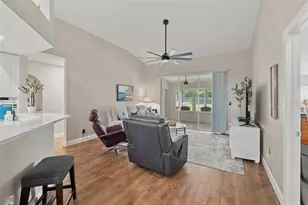 1008 Otter Mill Way, Sun City Center, FL 33573 - Photo 9