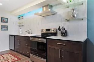 4720 Locust St NE, Saint Petersburg, FL 33703 - Photo 15