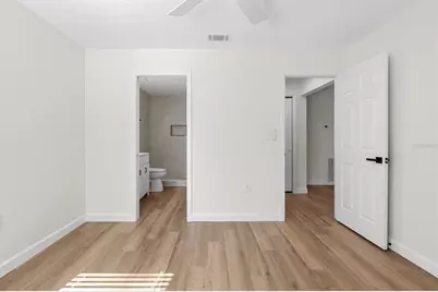 414 S Wiggins Road, Plant City, FL 33566 - Photo 15