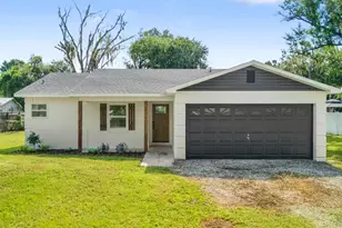 414 S Wiggins Rd, Plant City, FL 33566 - Photo 1