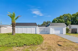 5137 Manor Dr, New Port Richey, FL 34652 - Photo 1
