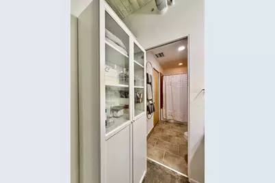 101 N 12th Street #305, Tampa, FL 33602 - Photo 17