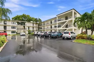 14130 Rosemary Ln, Largo, FL 33774 - Photo 1