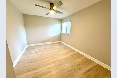 7939 Pine Drive #7939, Temple Terrace, FL 33637 - Photo 15