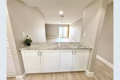 7939 Pine Drive #7939, Temple Terrace, FL 33637 - Photo 9