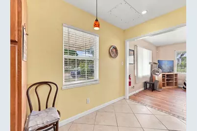 5054 4th Avenue S, Saint Petersburg, FL 33707 - Photo 9