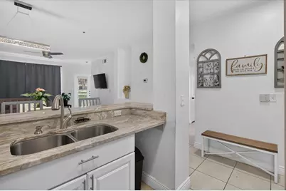 2612 Robert Trent Jones Drive #711, Orlando, FL 32835 - Photo 5