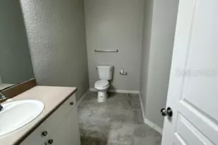 1502 Marsh Cove Ct, Tampa, FL 33619 - Photo 5