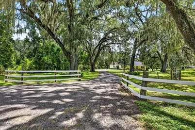 17380 Sweetwater Road, Dade City, FL 33523 - Photo 3