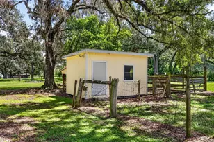 17380 Sweetwater Rd, Dade City, FL 33523 - Photo 57