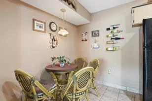 1345 Pine Ridge Cir E, Tarpon Springs, FL 34688 - Photo 13