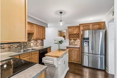 111 S Lauber Way #B, Tampa, FL 33609 - Photo 9
