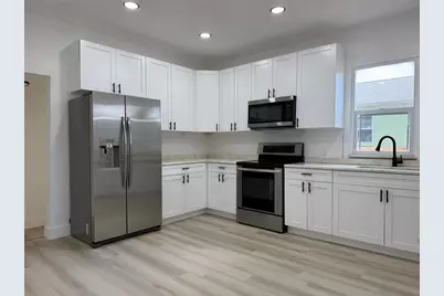 2604 E Lake Avenue, Tampa, FL 33610 - Photo 7