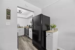4511 W McElroy Ave, Tampa, FL 33611 - Photo 29