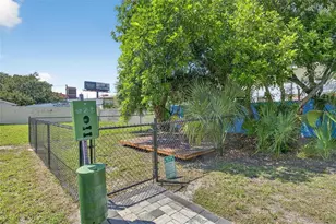 4511 W McElroy Ave, Tampa, FL 33611 - Photo 63