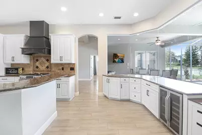 4430 Merrick Run Lane, Valrico, FL 33596 - Photo 17