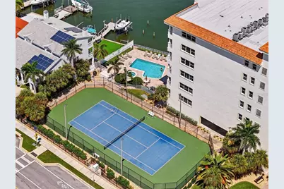 102 Wimbledon Court, Redington Shores, FL 33708 - Photo 47