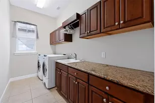 102 Wimbledon Ct, Redington Shores, FL 33708 - Photo 15