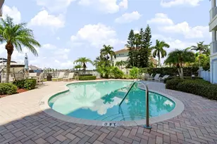 102 Wimbledon Ct, Redington Shores, FL 33708 - Photo 81