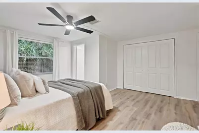 10030 59th Avenue N, Saint Petersburg, FL 33708 - Photo 25