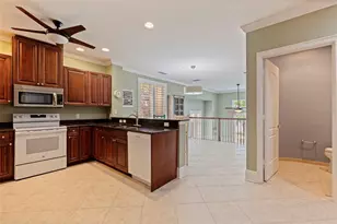 525 Mandalay Ave, Clearwater Beach, FL 33767 - Photo 17