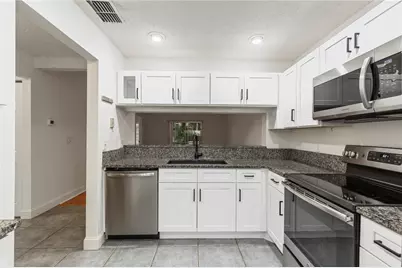 321 Dover Court E, Safety Harbor, FL 34695 - Photo 9