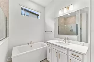 35626 Cohagen Trl, Zephyrhills, FL 33541 - Photo 9