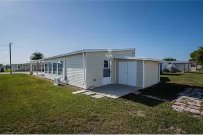 5335 Powhattan Street, Zephyrhills, FL 33542 - Photo 29