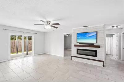 8710 Filson Place, Sarasota, FL 34231 - Photo 9