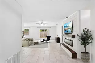 8710 Filson Pl, Sarasota, FL 34231 - Photo 3