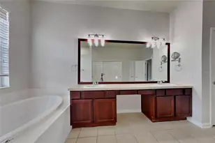5714 99th Ave Cir E, Parrish, FL 34219 - Photo 17