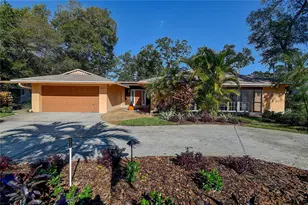 1247 Monticello Blvd N, Saint Petersburg, FL 33703 - Photo 57
