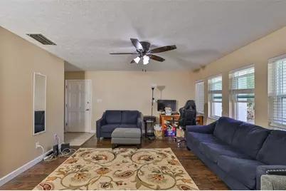 103 N Kingsway Road, Seffner, FL 33584 - Photo 9