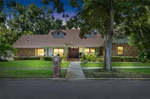 2707 Westchester Dr N, Clearwater, FL 33761 - Photo 1