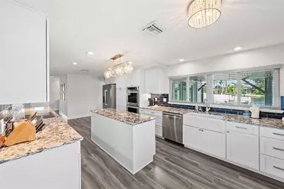 1514 Sea Gull Drive S, Saint Petersburg, FL 33707 - Photo 27