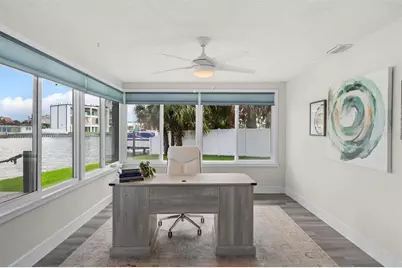 1514 Sea Gull Drive S, Saint Petersburg, FL 33707 - Photo 35