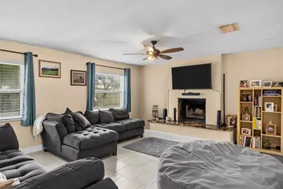 11199 Temple Avenue, Seminole, FL 33772 - Photo 7