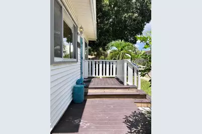 2125 44th Avenue N, Saint Petersburg, FL 33714 - Photo 3