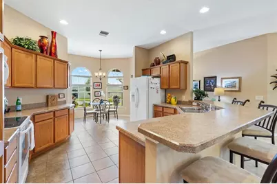 2292 Jonesbury Run, The Villages, FL 32162 - Photo 7