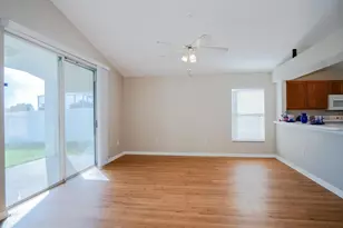 10815 Lakeside Vista Dr, Riverview, FL 33569 - Photo 11