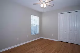 10815 Lakeside Vista Dr, Riverview, FL 33569 - Photo 5