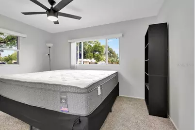7400 36th Avenue N, Saint Petersburg, FL 33710 - Photo 13
