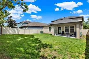 10207 Count Fleet Dr, Ruskin, FL 33573 - Photo 21