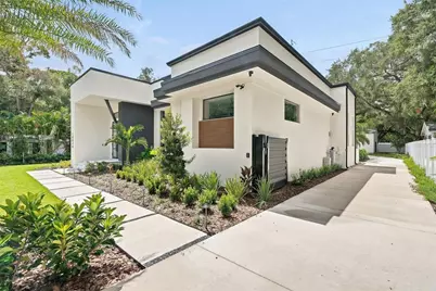 10040 59th Avenue N, Saint Petersburg, FL 33708 - Photo 5