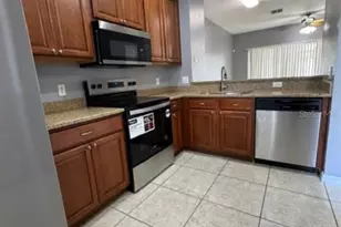 8542 Brushleaf Way, Tampa, FL 33647 - Photo 7