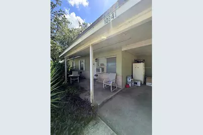 10941 N Hyacinth Avenue, Tampa, FL 33612 - Photo 3