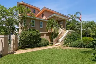 205 6th St E, Tierra Verde, FL 33715 - Photo 73
